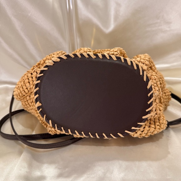 SOLD Zara Woven Basket Bag Crossbody Tan Raffia Easter Spring Vacation Beach - Picture 8 of 15